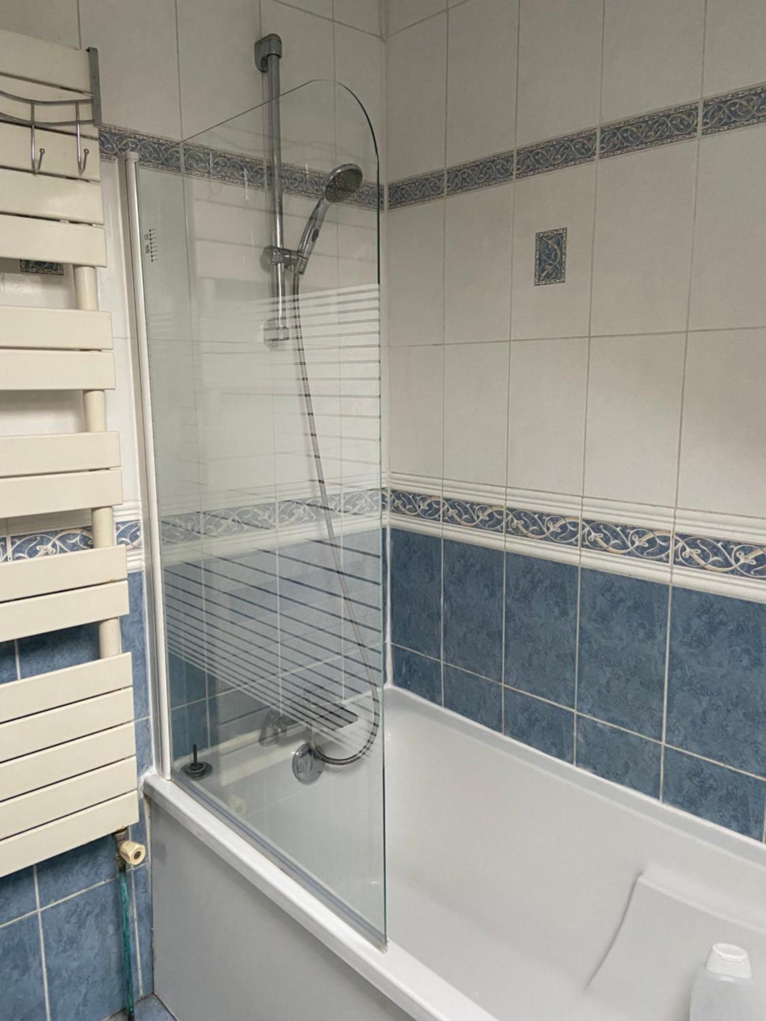 אורז'בל Maison Au Calme A L'Oree Du Bois. Acces A13-A14 מראה חיצוני תמונה